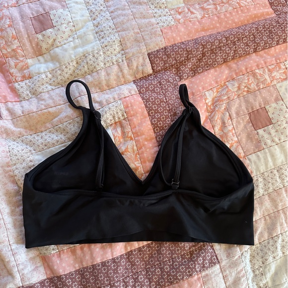 SKIMS bralette. Black - Picture 2 of 4